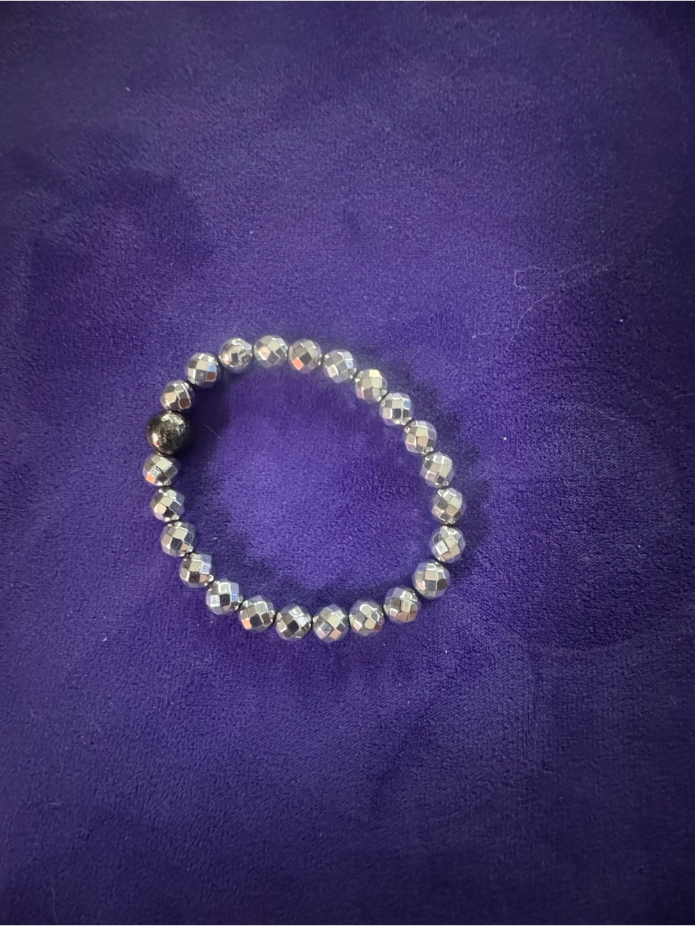 Faceted Hematite Bead Stretch Bracelet - Silver